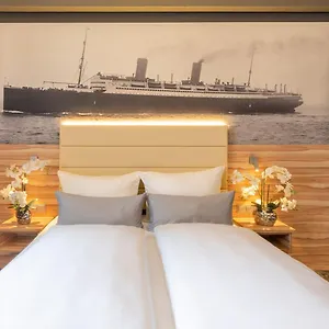 Отель Plaza Premium Columbus