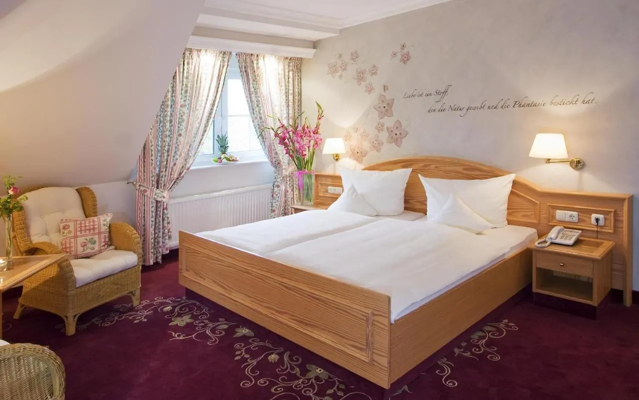 Hotel Robben BRE 4*,
